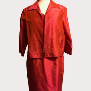 Stunning "Finity Dress" 100% Silk Dress w/ Jacket